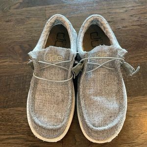 Hey Dude shoes Wally linen